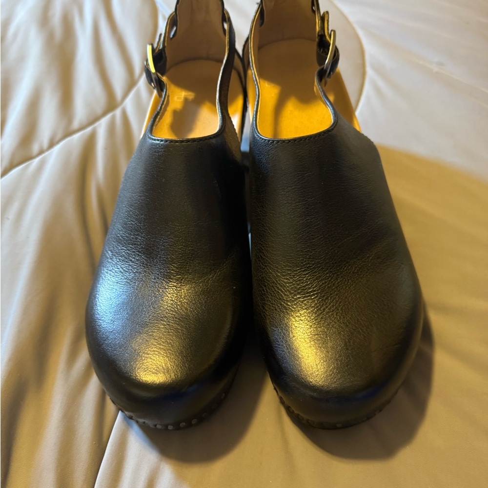 Dansko Black Leather Heeled Mules - Picture 2 of 9